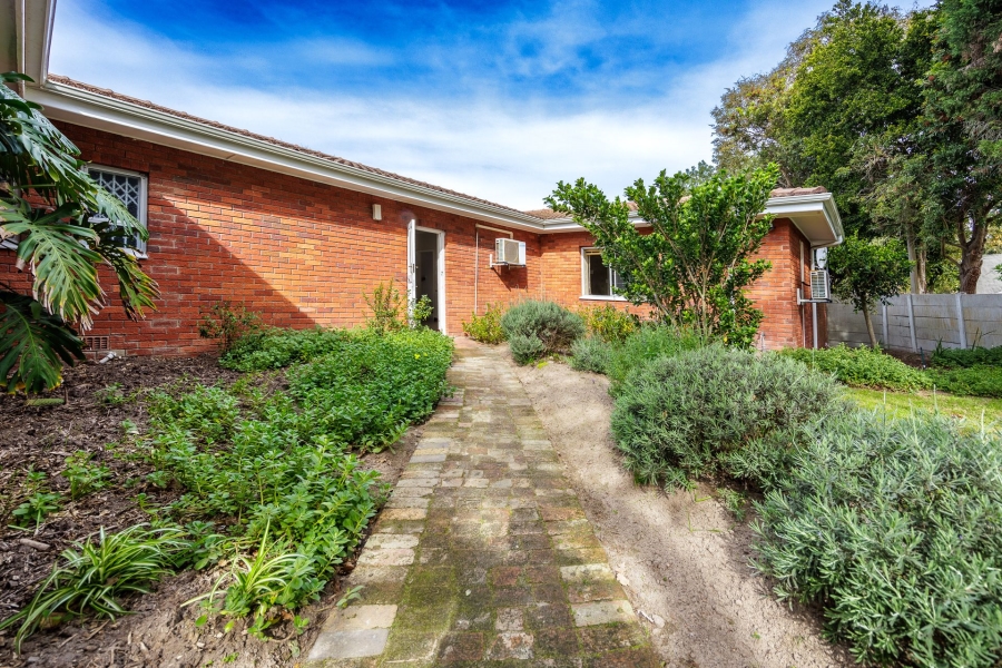 4 Bedroom Property for Sale in Valmary Park Western Cape